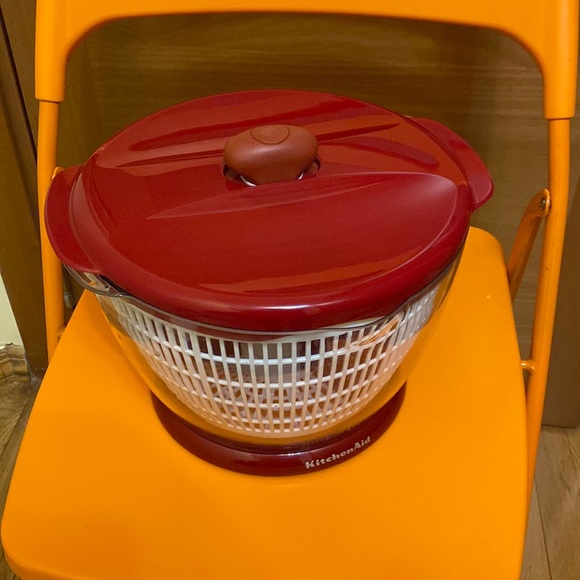 KitchenAid Kitchen Kitchen Aid Salad Spinner With Separators New